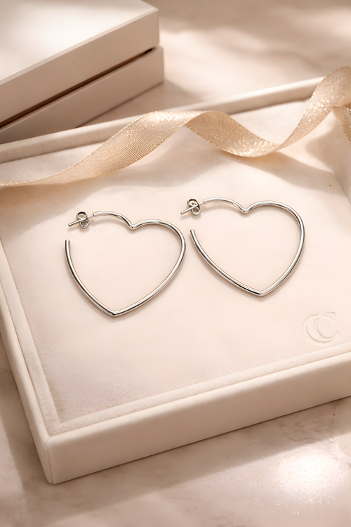 Brinco argola coração